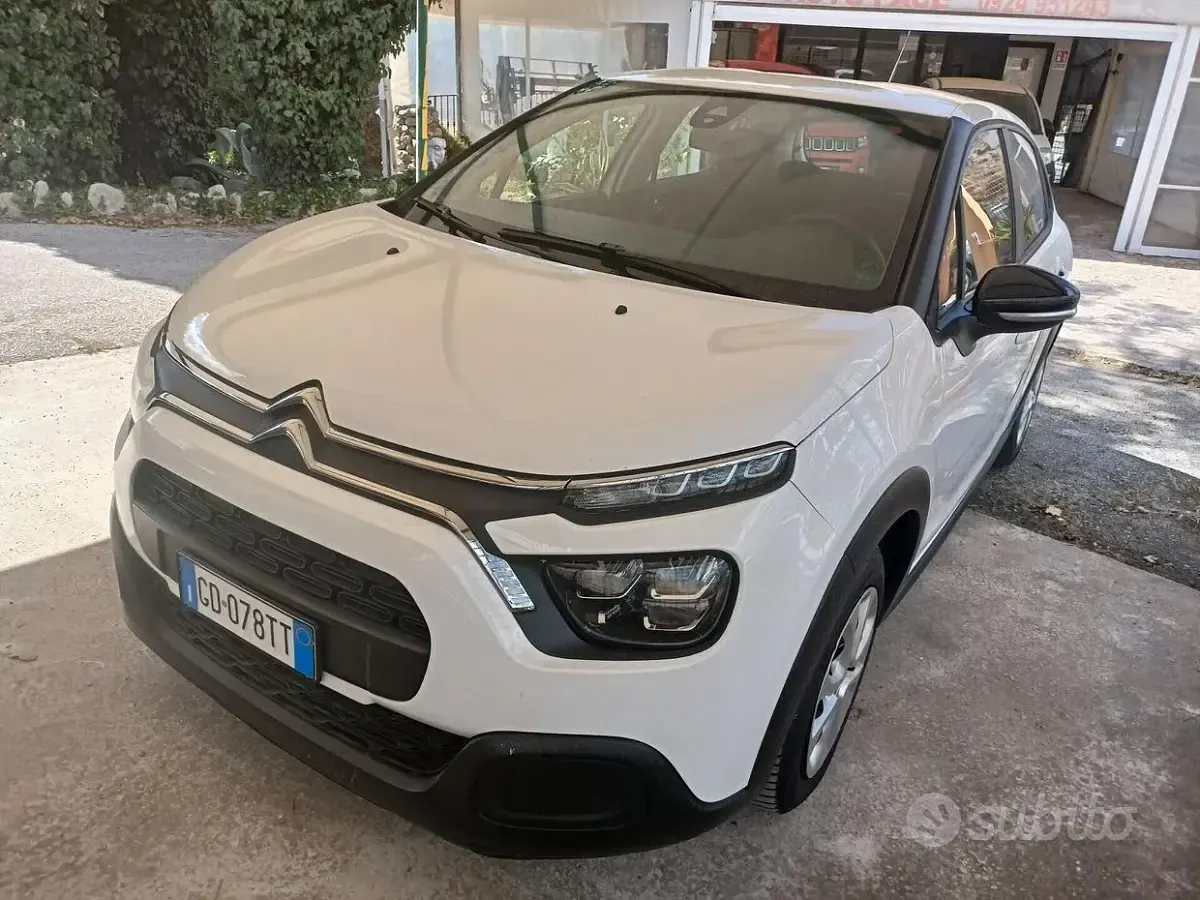 Usata Citroën C3 Feel 102 CV (75 kW) 2020 Bianco Utilitaria