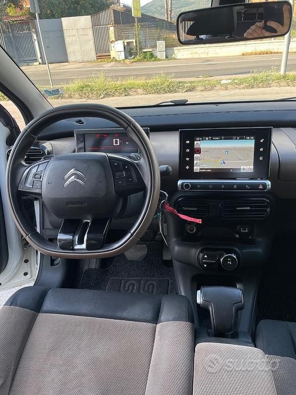 Usata Citroën C4 92 CV (67 kW) 2015 Bianco SUV