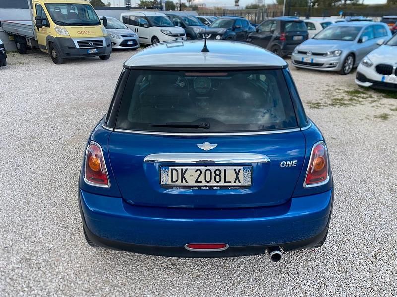 Occasion Mini ONE 95 ch (69 kW) 2007 Bleue Citadine