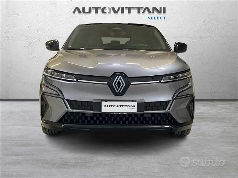 Usata Renault Megane E-Tech Techno 161 kW (220 CV) 2023 Grigio Berlina