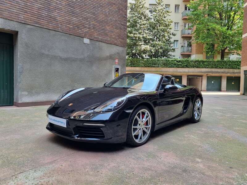 Usata Porsche 718 Boxster 349 CV (256 kW) 2016 Nero Cabrio