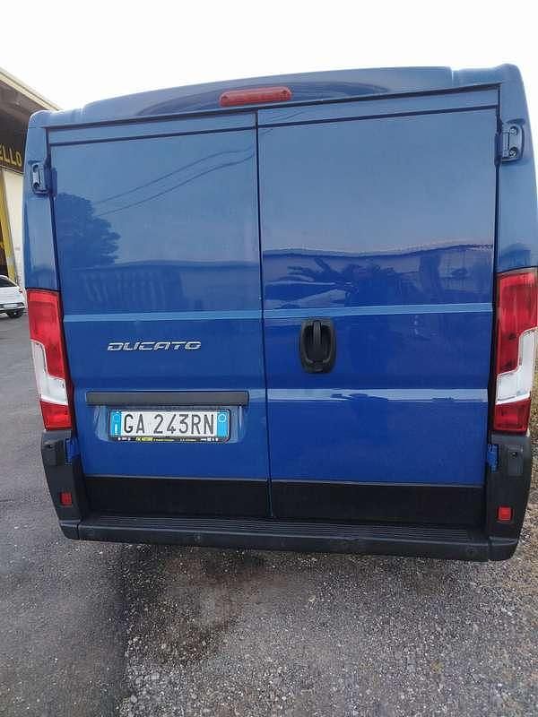 Usata Fiat Ducato 141 CV (103 kW) 2020 Blu/azzurro Furgone