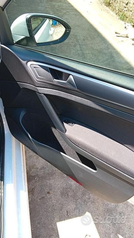 Usata VW Golf VII 110 CV (80 kW) 2014 Bianco Berlina