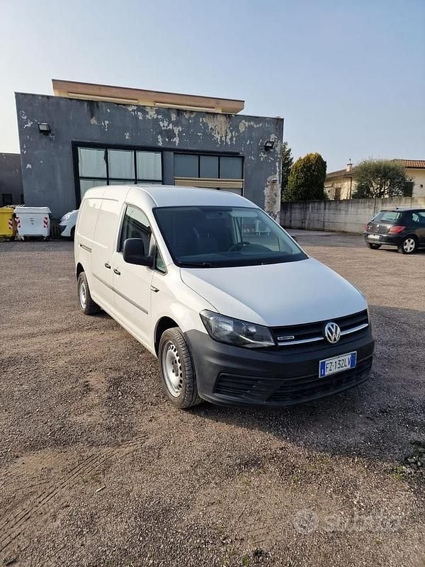 Usata VW Caddy Maxi 110 CV (80 kW) 2019 Bianco Monovolume