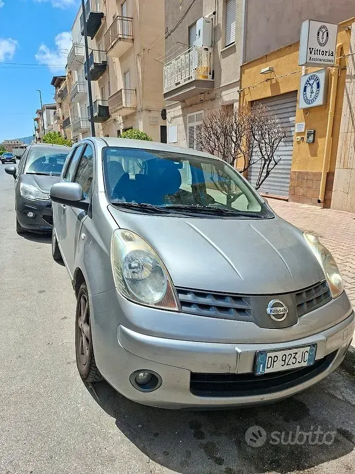 Usata Nissan Note 86 CV (63 kW) 2008 Grigio Utilitaria
