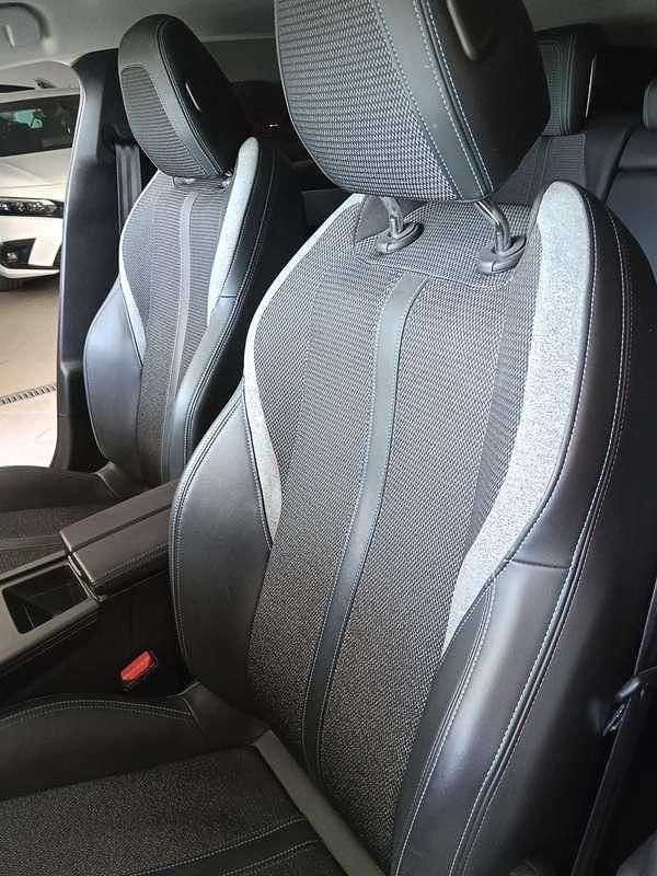 Usata Peugeot 308 SW Allure 131 CV (96 kW) 2022 Station wagon