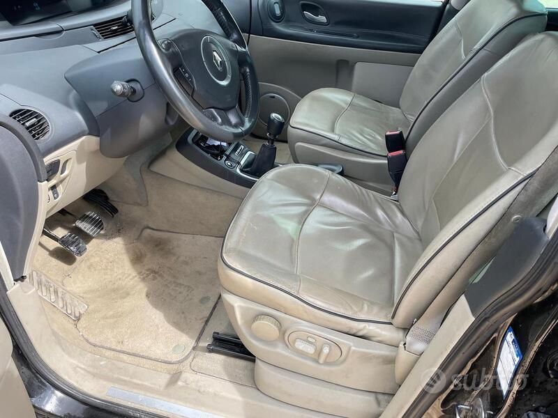 Usata Renault Espace 150 CV (110 kW) 2008 Nero Monovolume