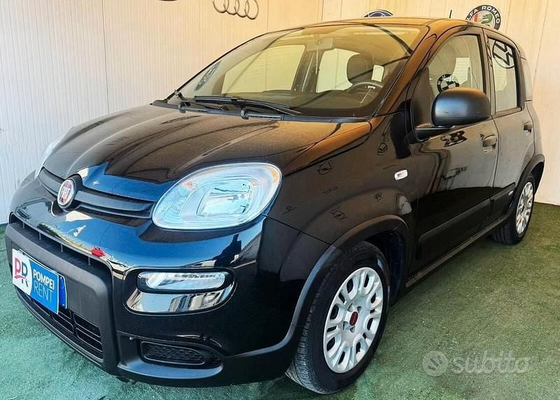 Usata Fiat Panda Garmin 70 CV (51 kW) 2024 Nero Utilitaria