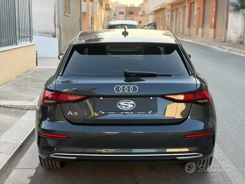Usata Audi A3 Advanced 150 CV (110 kW) 2023 Grigio Berlina