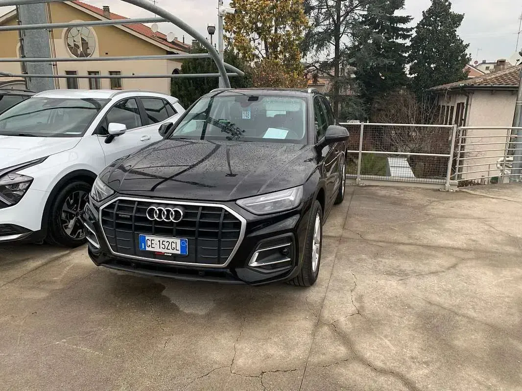 Usata Audi Q5 Advanced 204 CV (150 kW) 2020 Nero SUV