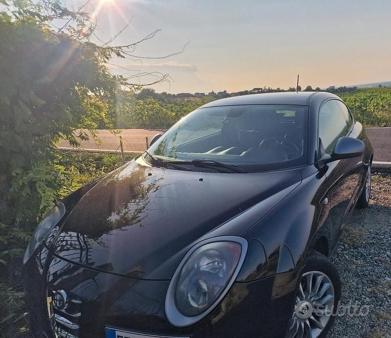 Usata Alfa Romeo MiTo 120 CV (88 kW) 2013 Nero Utilitaria
