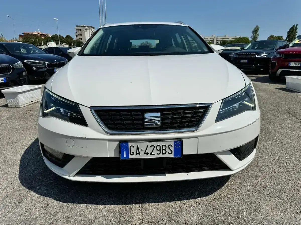 Usata Seat Leon ST Style 116 CV (85 kW) 2020 Bianco Station wagon