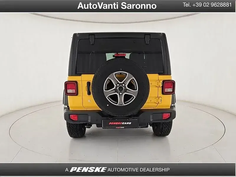 Usata Jeep Wrangler Sport 200 CV (147 kW) 2020 Giallo SUV