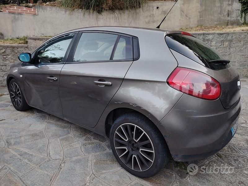 Usata Fiat Bravo 2007 Marrone Utilitaria