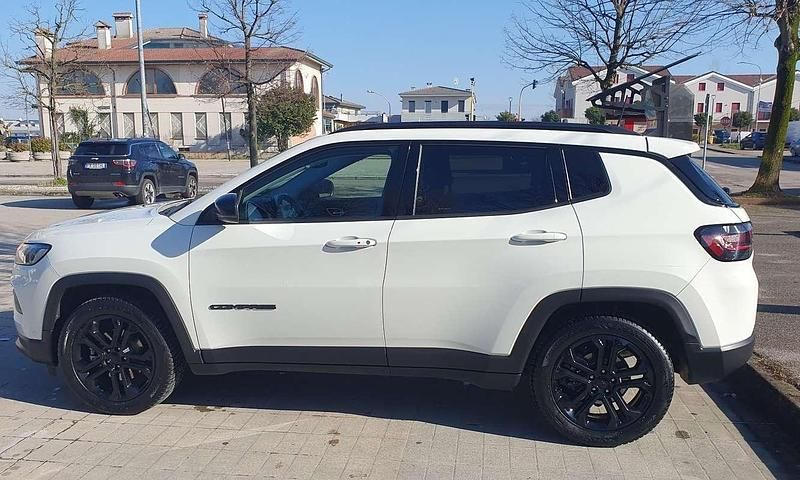 Usata Jeep Compass Night Eagle 131 CV (96 kW) 2022 SUV