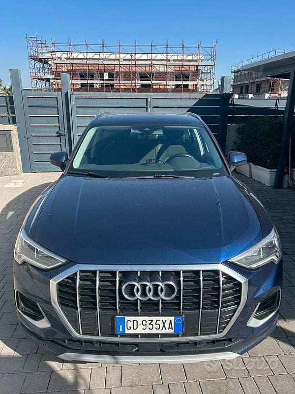 Blu Usata 2021 Audi Q3 Advanced SUV | 28.000 € (Super prezzo) - Immagine 1/4