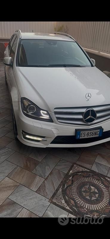Usata Mercedes C220 170 CV (125 kW) 2013 Bianco Station wagon