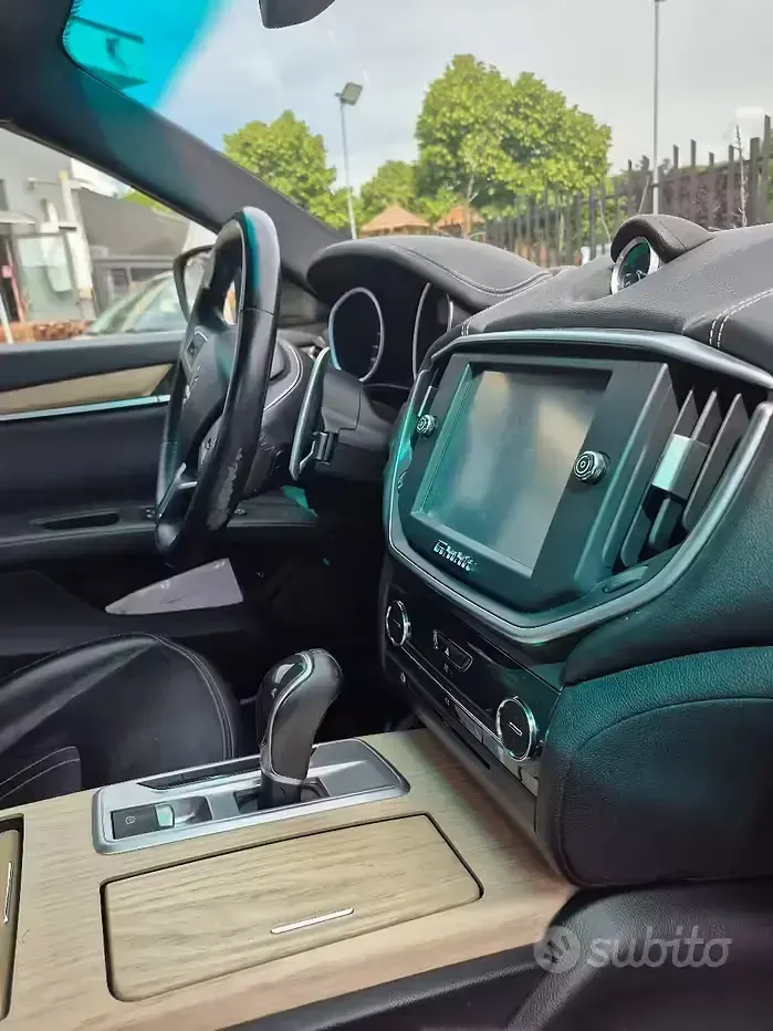 Usata Maserati Ghibli 350 CV (257 kW) 2016 Nero Berlina