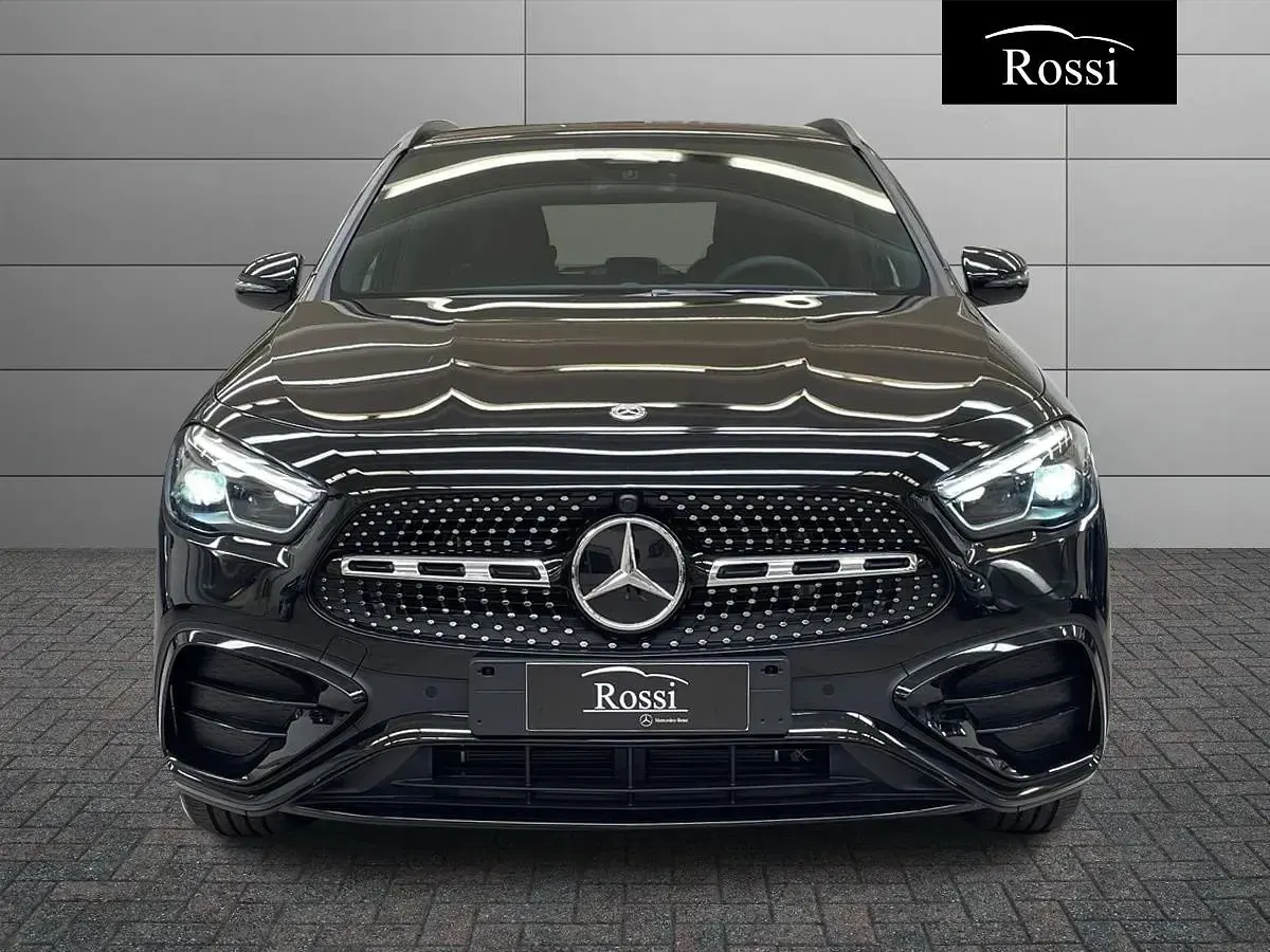 Nuova Mercedes GLA250 163 CV (119 kW) 2026 Nero SUV