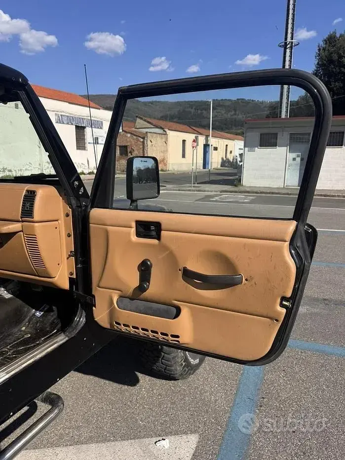 Usata Jeep Wrangler 177 CV (130 kW) 1997 SUV
