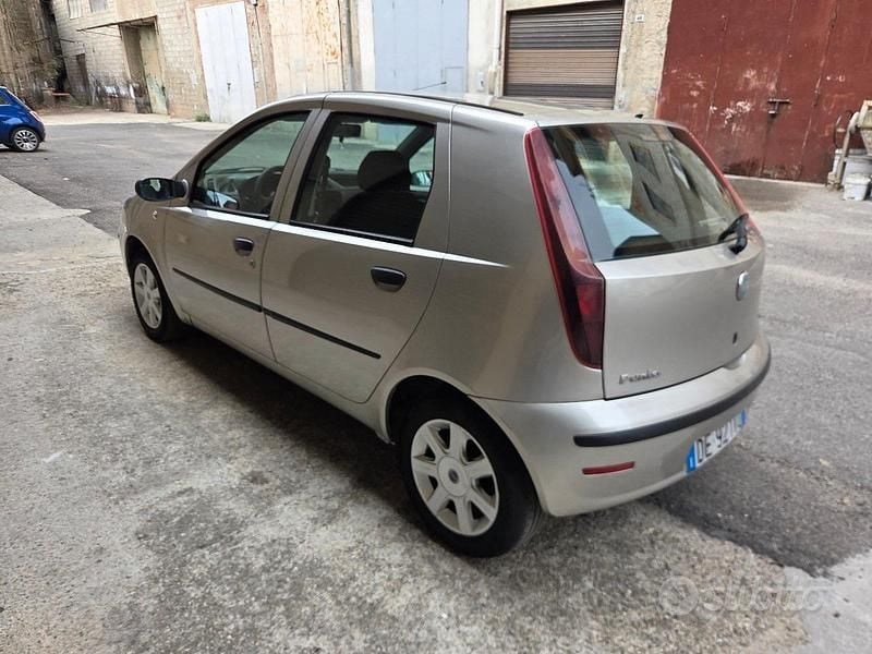 Usata Fiat Punto 2007 Grigio Utilitaria