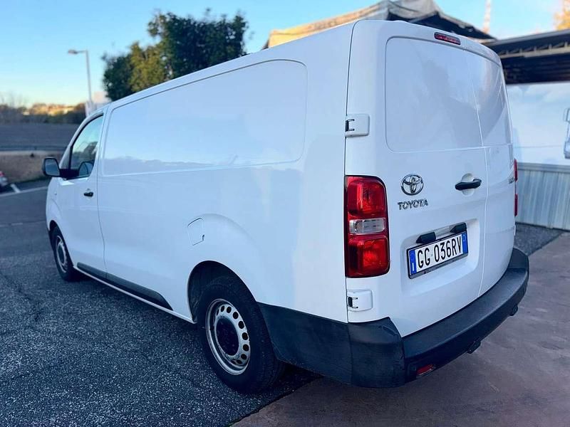 Usata Toyota Proace Comfort 122 CV (89 kW) 2021 Bianco Monovolume