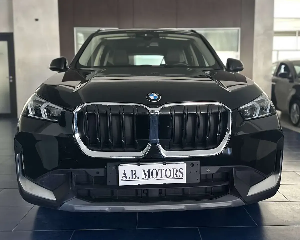 Usata BMW X1 150 CV (110 kW) 2023 Nero SUV