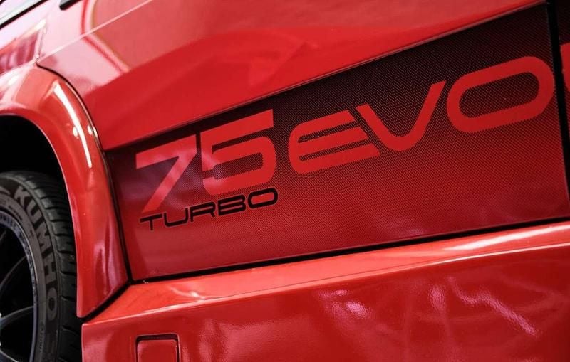 Usata Alfa Romeo 75 155 CV (114 kW) 1987 Berlina