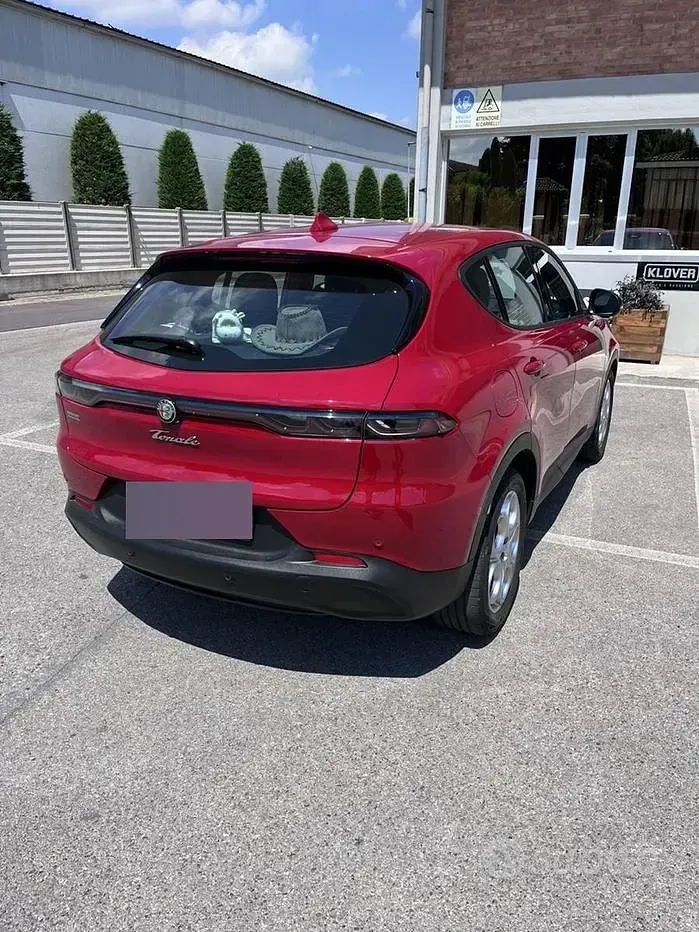 Usata Alfa Romeo Tonale Sprint 131 CV (96 kW) 2023 Rosso SUV