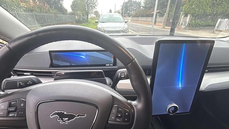 Usata Ford Mustang Standard Range 269 CV (197 kW) 2021 Nero Berlina