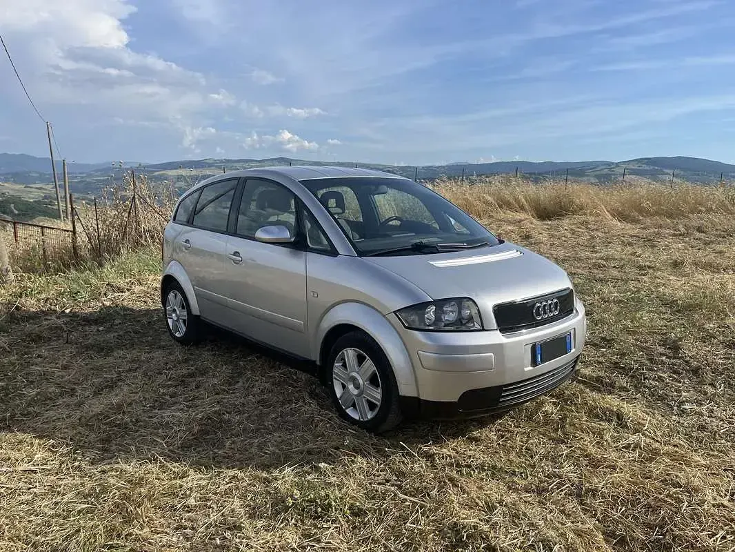 Usata Audi A2 Comfort 75 CV (55 kW) 2003 Utilitaria