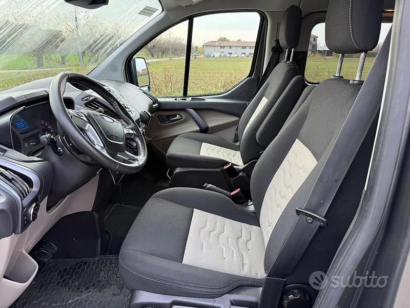 Usata Ford Transit Custom 2018 Grigio Berlina