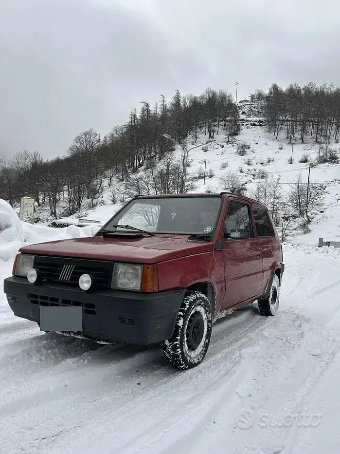 Usata Fiat Panda 54 CV (39 kW) 2001 Rosso Berlina