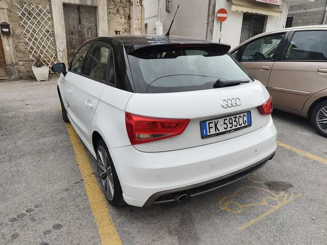 Usata Audi A1 Sportback S-Line 90 CV (66 kW) 2014 Utilitaria