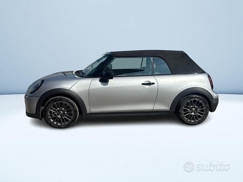 Usata Mini Cooper Cabriolet Classic 163 CV (119 kW) 2025 Argento Cabrio