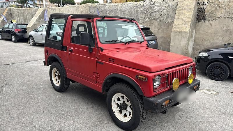 Usata Suzuki Samurai 1998 Rosso SUV
