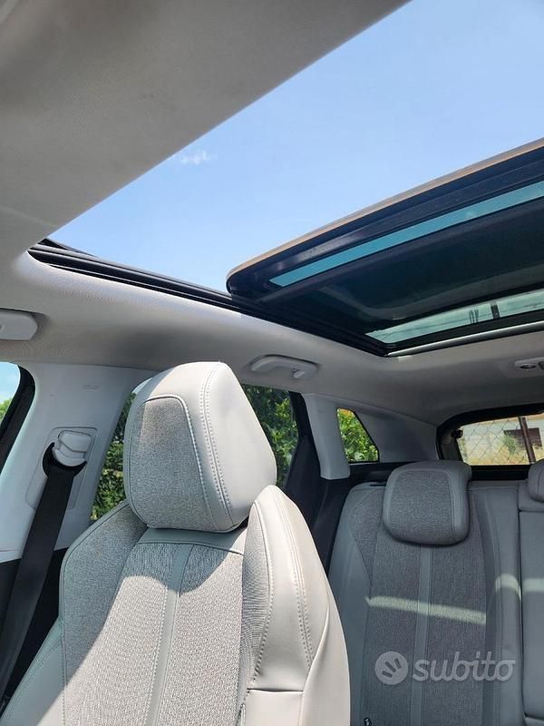 Usata Peugeot 3008 120 CV (88 kW) 2018 Nero SUV