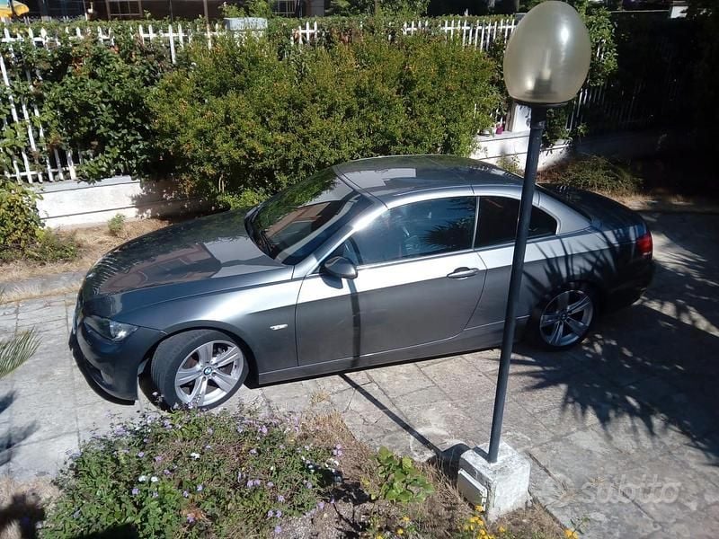 Usata BMW 320 Cabriolet 170 CV (125 kW) 2007 Cabrio