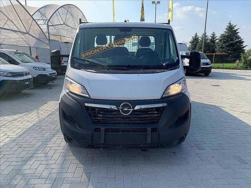 Usata Opel Movano S 140 CV (102 kW) 2024 Bianco pastello Furgone