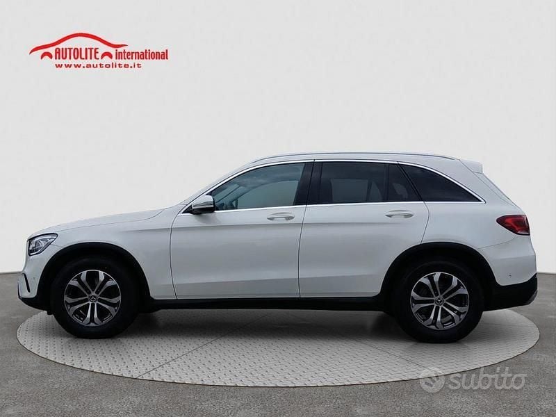 Usata Mercedes GLC200 Business 197 CV (144 kW) 2021 Bianco SUV