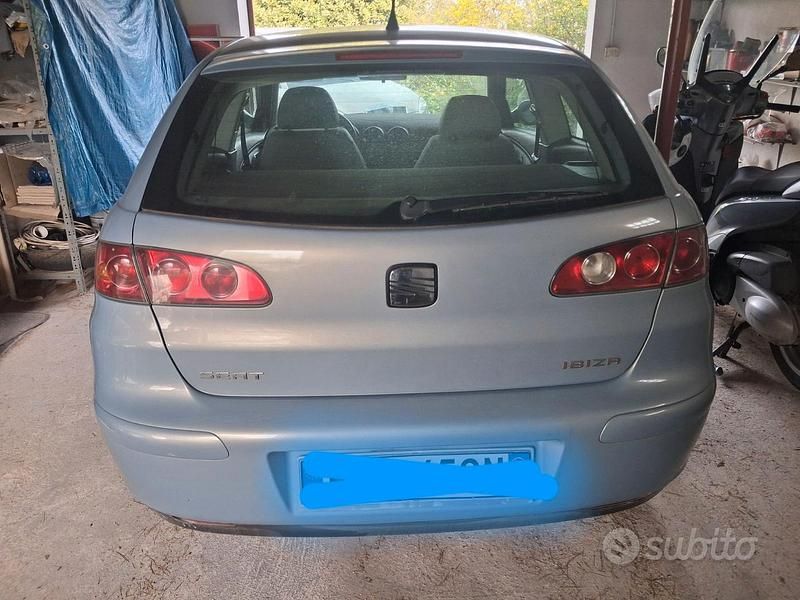 Usata Seat Ibiza 2002 Utilitaria