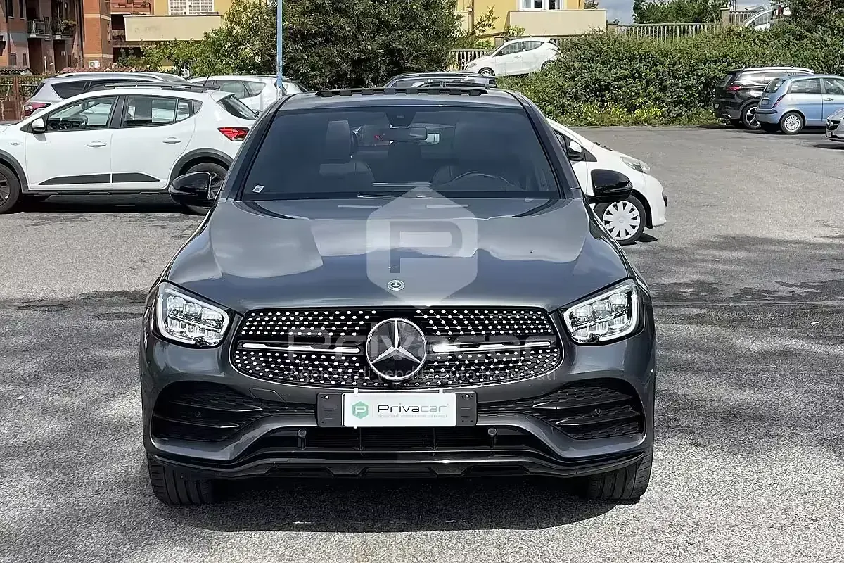 Begagnad Mercedes GLC300 Premium Plus 245 HK (180 kW) 2022 Grå Sportkupé