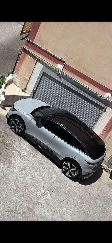 Gebraucht Renault Megane E-Tech Iconic 160 kW (218 PS) 2023 Grau