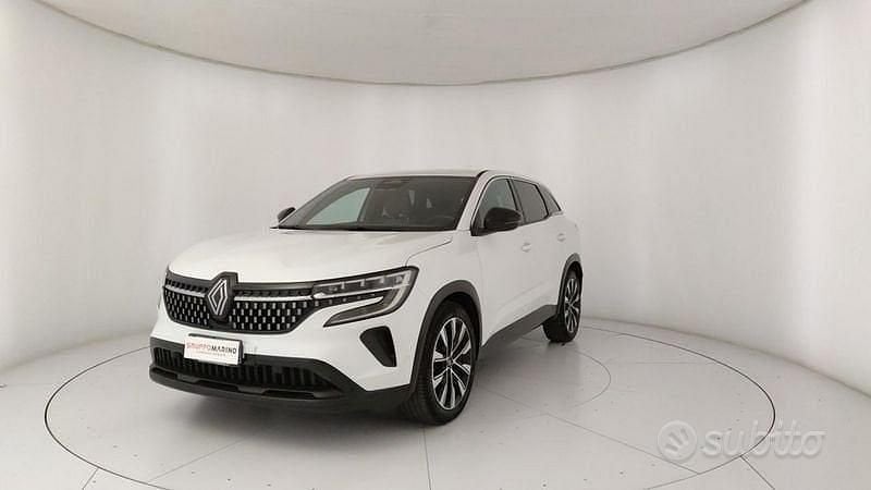 Usata Renault Austral Techno 200 CV (147 kW) 2023 Bianco SUV