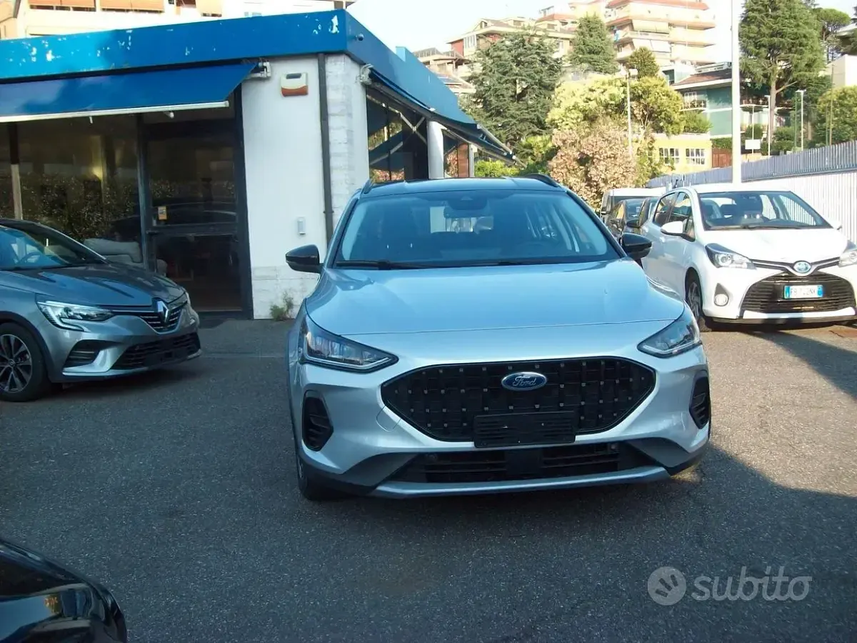Usata Ford Focus Active 115 CV (84 kW) 2023 Grigio Station wagon
