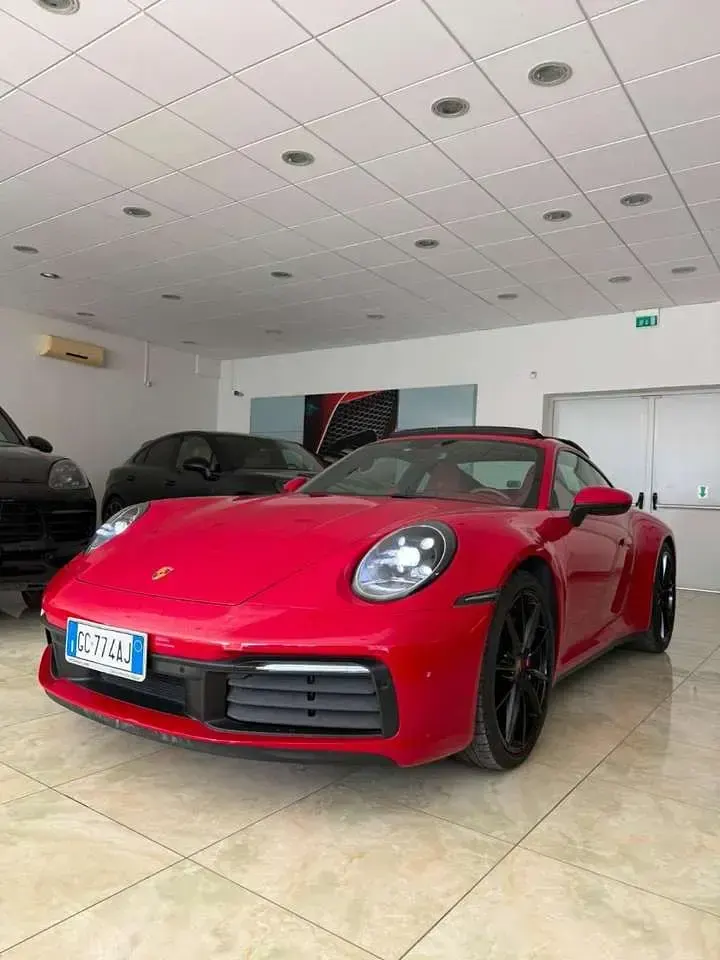 Usata Porsche 911 Carrera S 450 CV (330 kW) 2020 Rosso Coupé