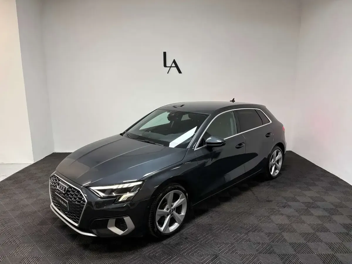 Usata Audi A3 Advanced 150 CV (110 kW) 2020 Grigio Berlina