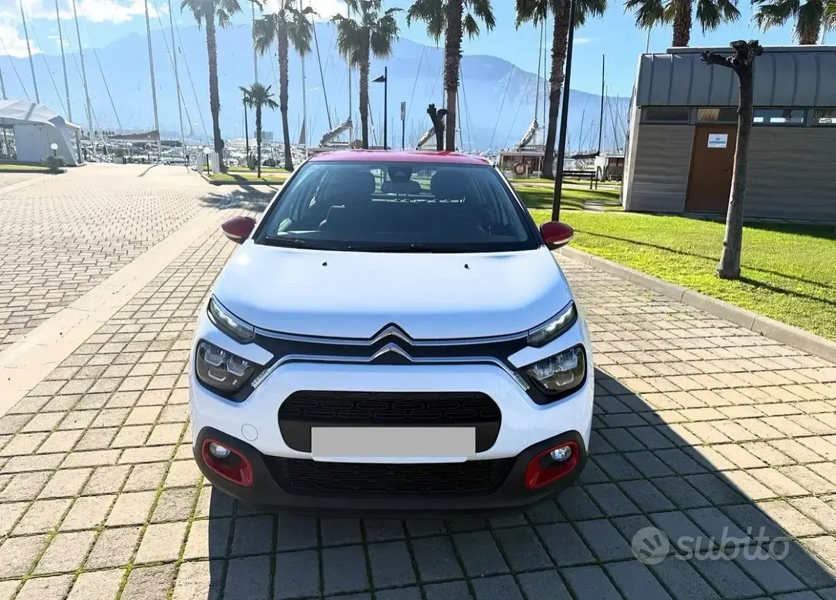 Usata Citroën C3 Shine 83 CV (61 kW) 2021 Bianco Utilitaria