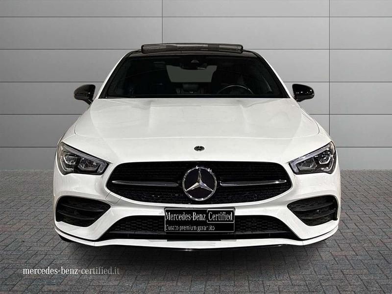 Usata Mercedes CLA200 Premium 150 CV (110 kW) 2021 Bianco digitale Berlina