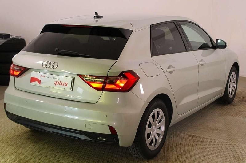 Usata Audi A1 Sportback Business 110 CV (80 kW) 2025 Argento Utilitaria